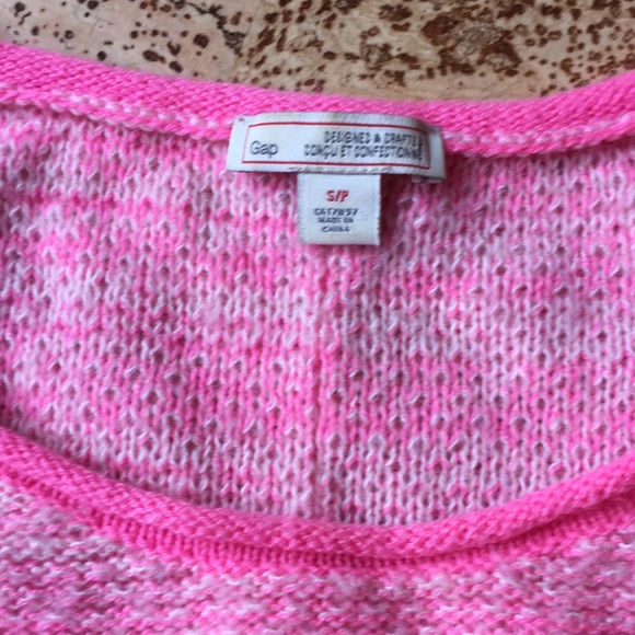 GAP hot pink knot pullover - Picture 3 of 4
